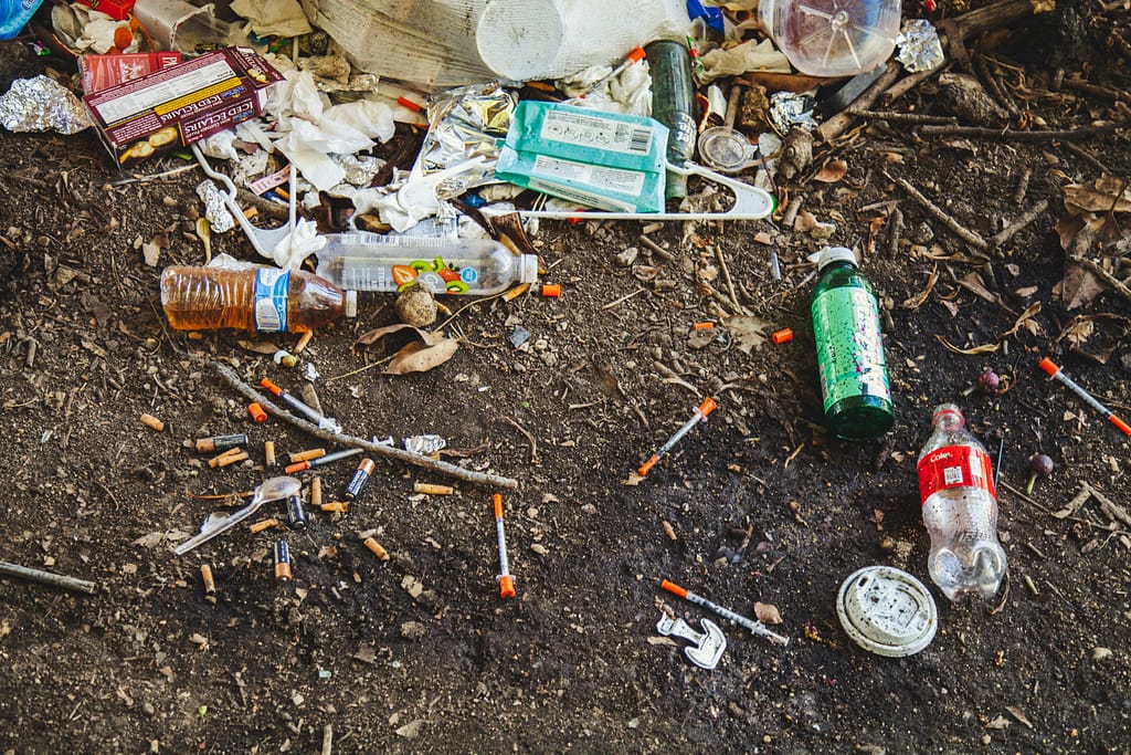 meth, drugs, litter